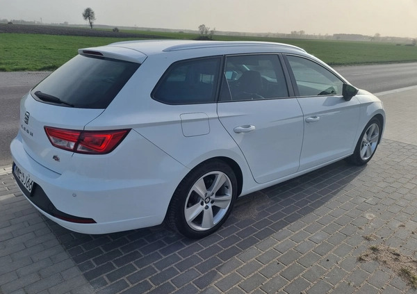 Seat Leon cena 55000 przebieg: 131900, rok produkcji 2015 z Warszawa małe 277
